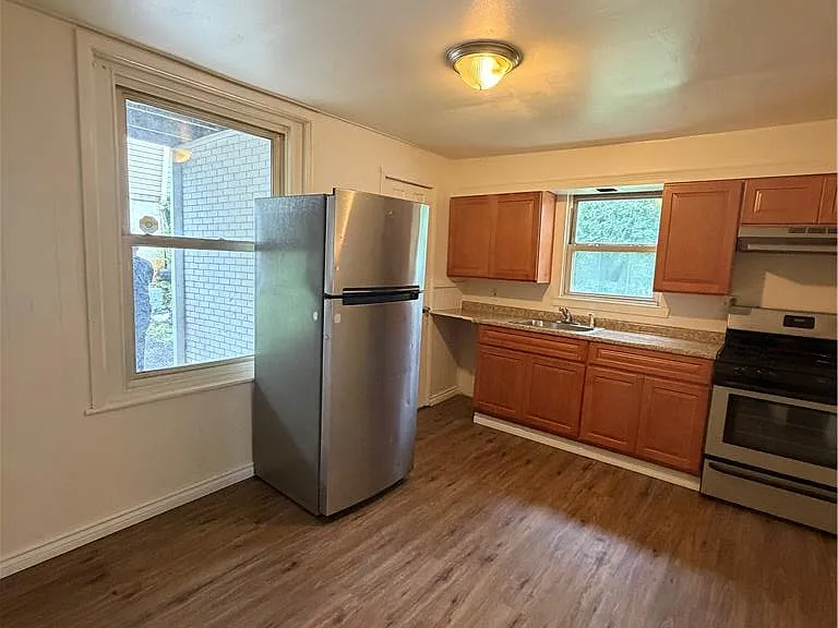 1218 Mechanic St #4 — Photo 6