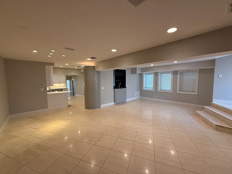 8030 Walinca Ter — Photo 1