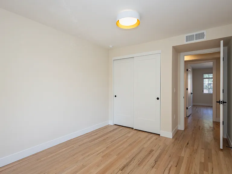 bedroom bedroom