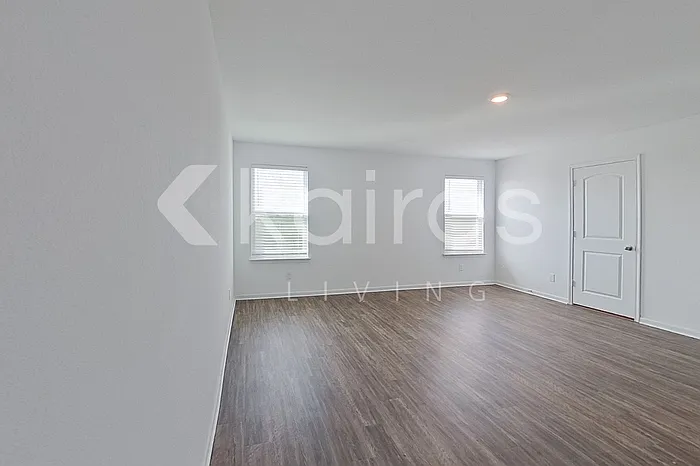 946 Shady Brk — Photo 16