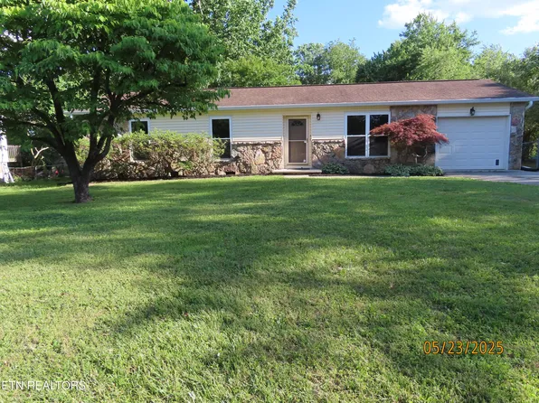 5820 Rockwood Ln, Knoxville, TN 37921