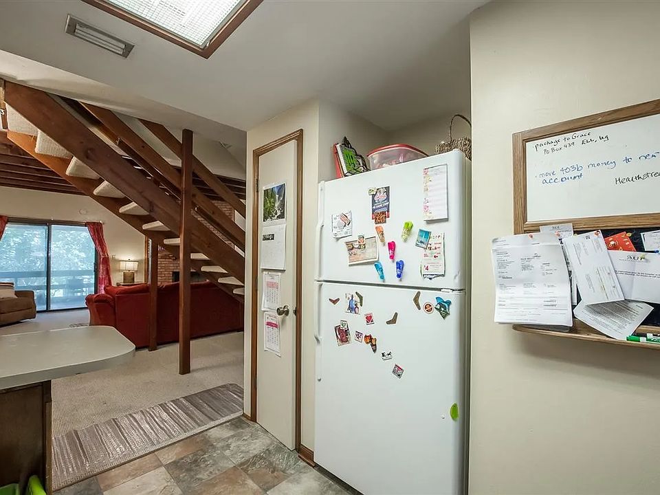 1st image of 3740 Donovan Dr APT B