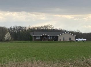 2458 285th St, New London, IA 52645