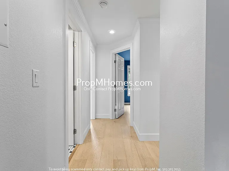 7937 SW 40th Ave #E — Photo 12
