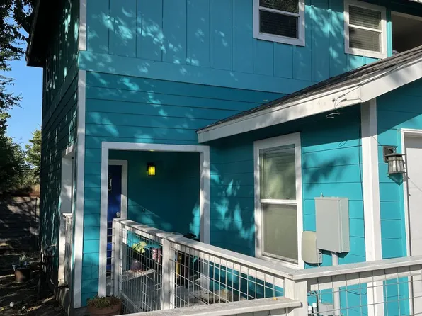 403 W Odell St #2, Austin, TX 78752