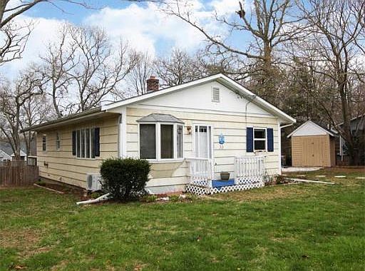1st image of 33 Prince Henry Dr