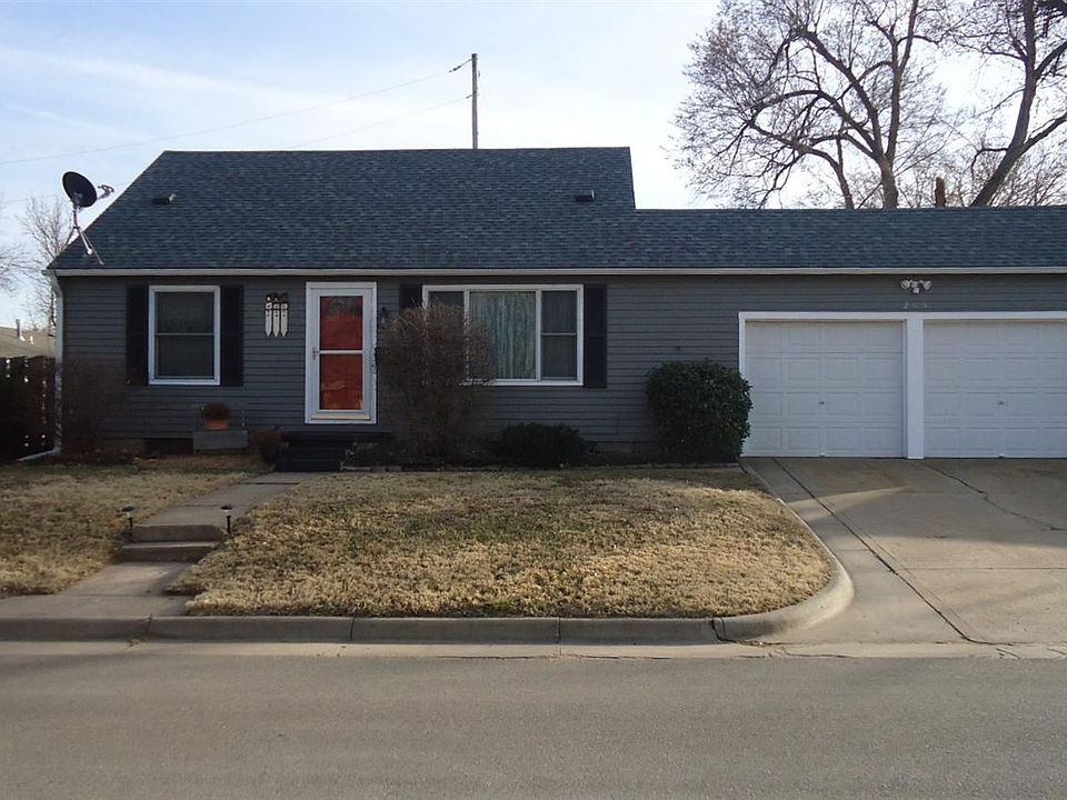 1st image of 205 NW 11th St