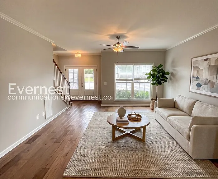 1212 Ewing Way — Photo 7