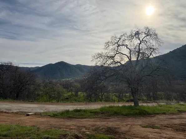Buckhorn Trail, Three Rivers, CA 93271