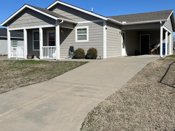 4412 S Victoria Ave, Wichita, KS 67216