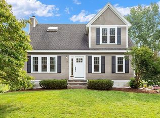 496 Newtown Rd, Littleton, MA 01460