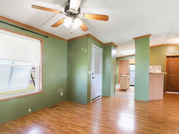 4th image of 22658 N Rosary St