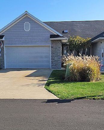 4th image of 745 N Hidden Harbor Dr