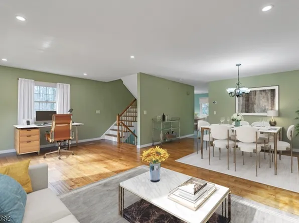 17 Brookstone Cir, Parsippany-Troy Hills Twp., NJ 07950