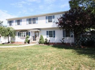 31 Lorraine Pl, Middletown, NJ 07748
