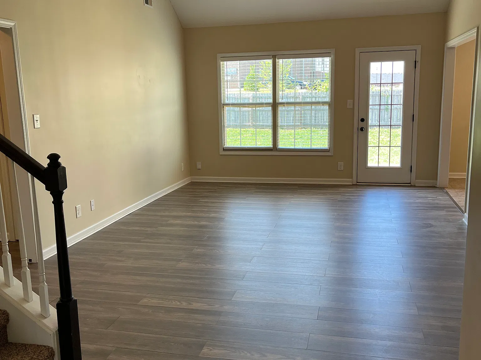 3 bed, 1839 sqft, $1,850 — Photo 3