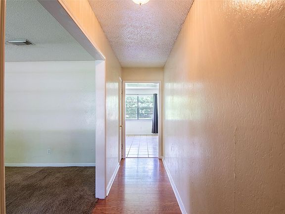 4th image of 820 Midas Ln