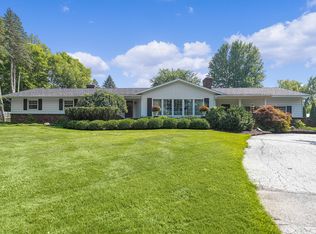 1810 E Mill St, Hastings, MI