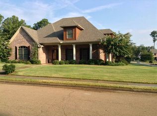 700 Arlington Ct, Madison, MS 39110