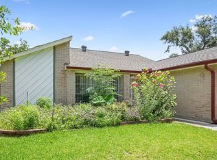 4718 Misty Shadows Dr, Houston, TX 77041