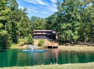 17724 Dow Knob Rd, Borden, IN 47106