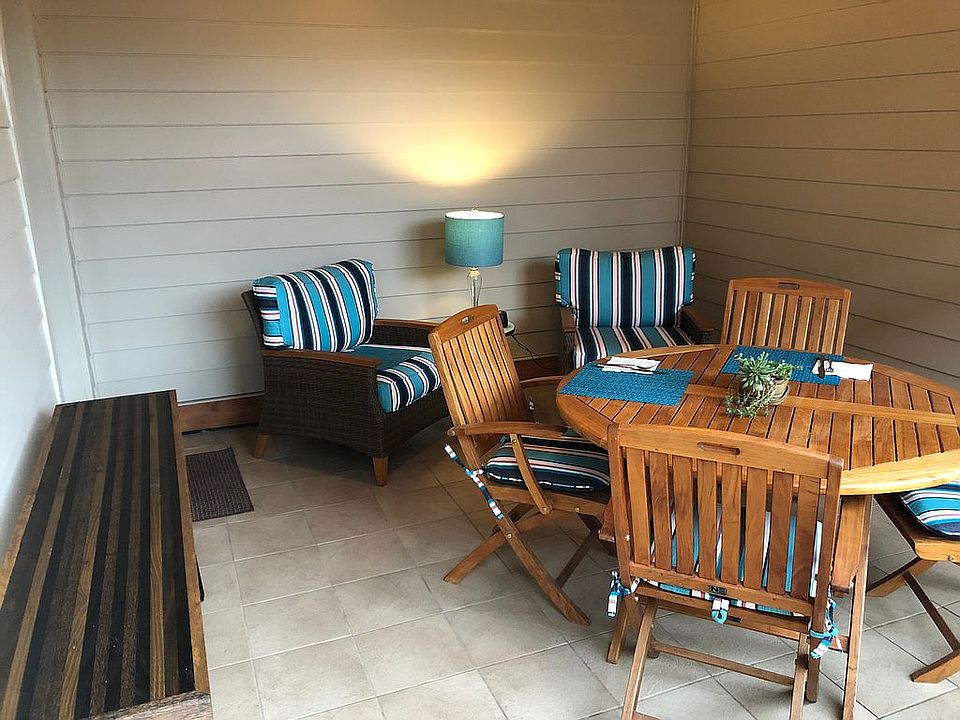 Outdoor living 