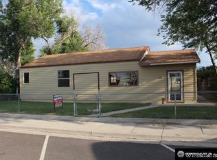 645 Pendell Blvd, Mills, WY 82644