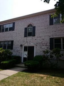 6 Lake Shore Ct APT 1, Brighton, MA, 02135