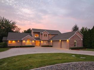 1125 Saddle Way, Richland, WA 99352