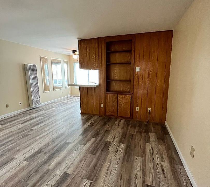 1st image of 952 Reed Ave #7