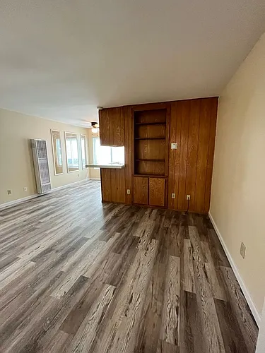 Reed Ave., 952 Photo 1