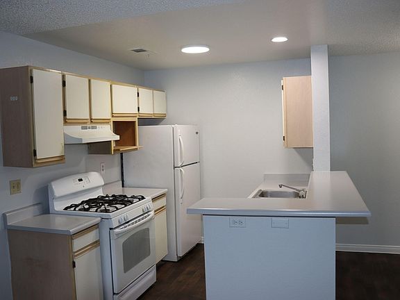 3rd image of 2200 Fort Apache Ave #1095