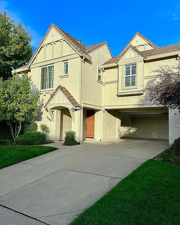 2nd image of 3468 Archetto Dr