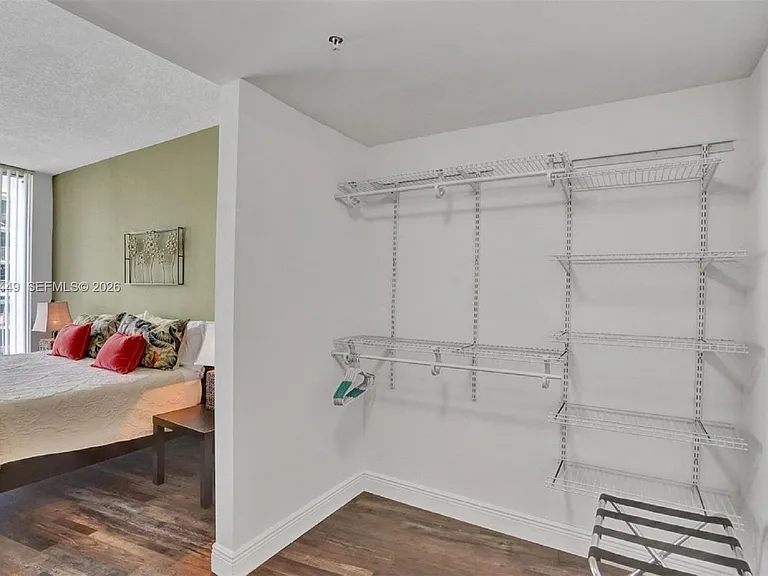 1750 N Bayshore Dr #2911 — Photo 15