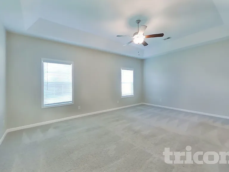 812 Ellyson Dr — Photo 8