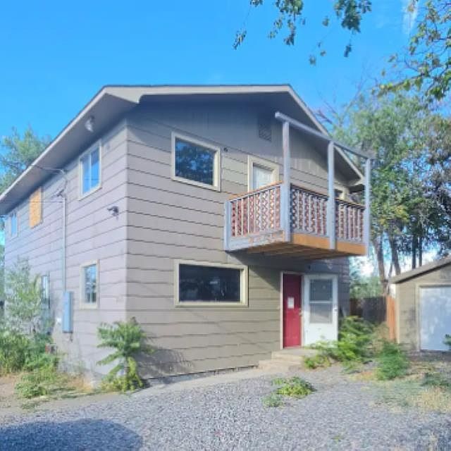 1st image of 222 Gigax Ln