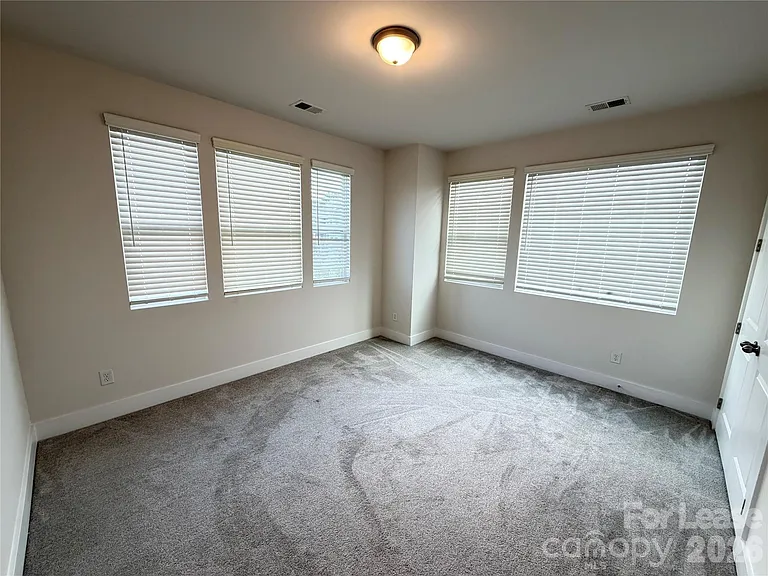 2511 Ensemble Ct — Photo 28