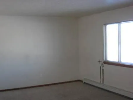 509 South Circle Dr — Photo 3