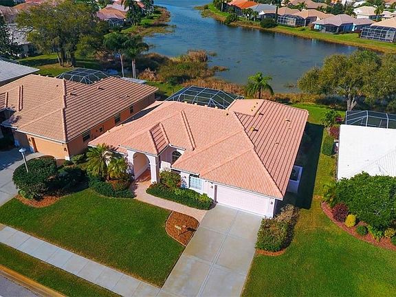 5th image of 526 Lake Of The Woods Dr