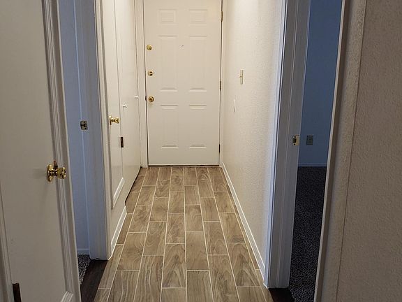 4th image of 10968 Delafield Dr #B