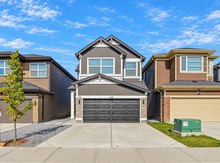 314 S Corner Meadows Way NE, Calgary, AB T3N1X4