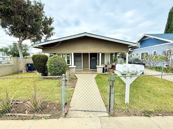 1239 W 3rd St, Santa Ana, CA 92703