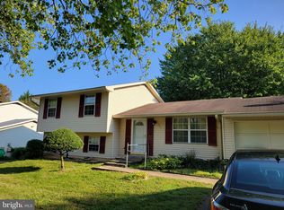 737 Narrowleaf Dr, Upper Marlboro, MD 20774