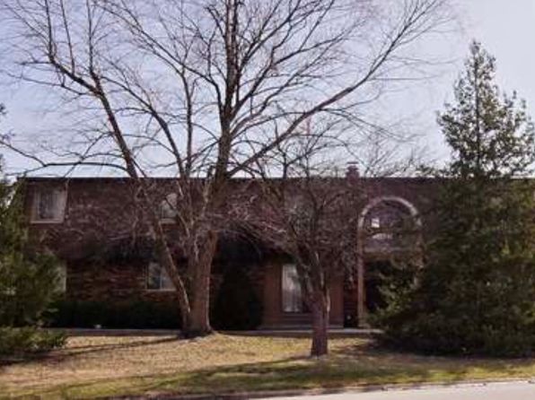 290 William Latham Dr #4