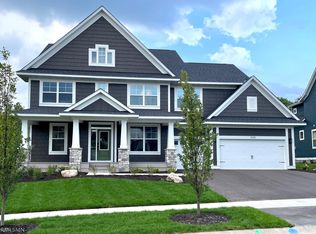 5126 Boulder Ln, Chaska, MN 55318