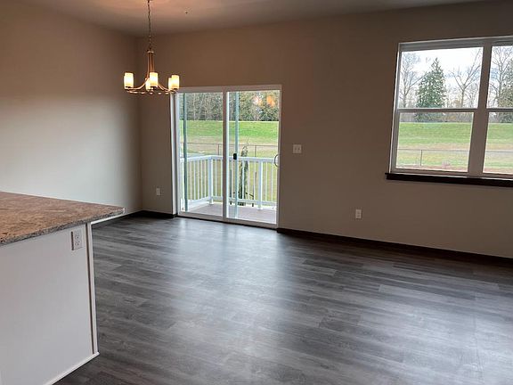 4th image of 1688 River Walk Ln