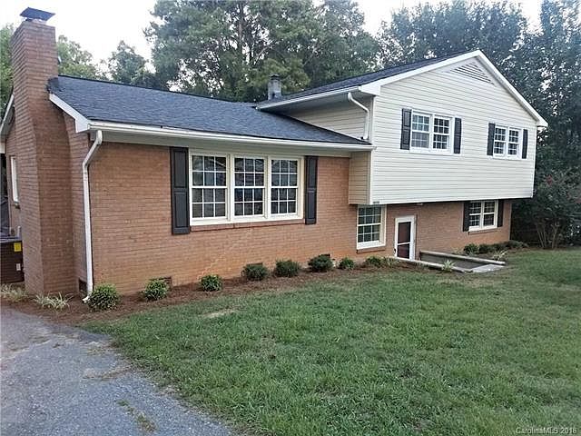 1st image of 1800 Hartford Dr