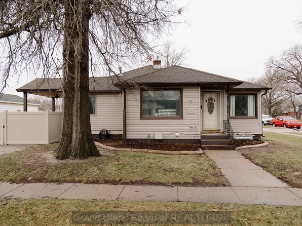 1624 N Wheeler Ave, Grand Island, NE 68801