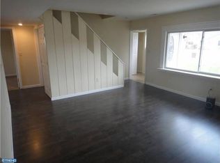 15 Vulcan Rd, Levittown, PA 19057