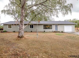 795 Holly Ln, Lebanon, OR 97355